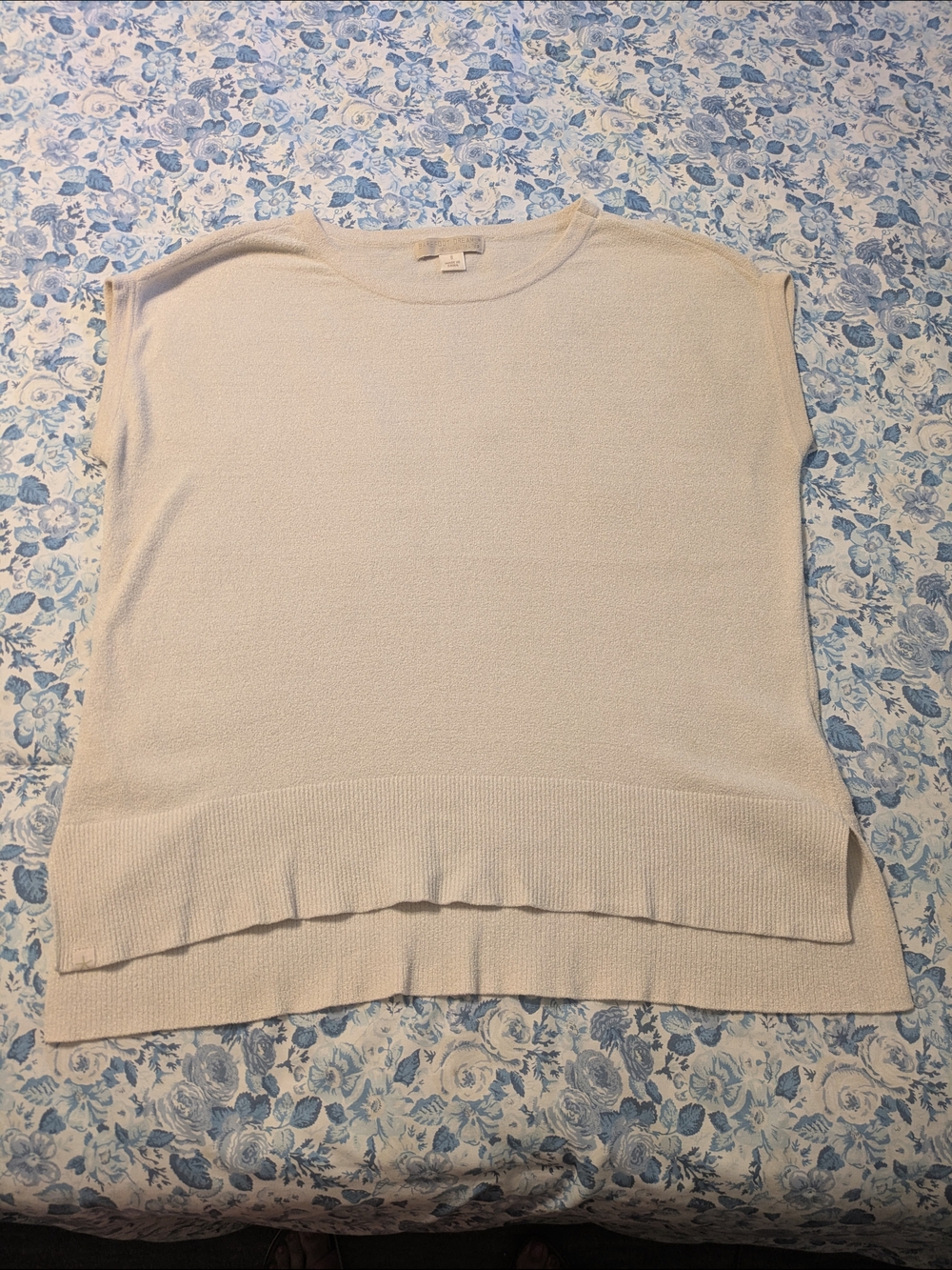 Barefoot Dreams Cap Sleeve Knit Top in Light Beige/Cream